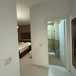 Tam Serviced 2bdr Center No6 Apartamento