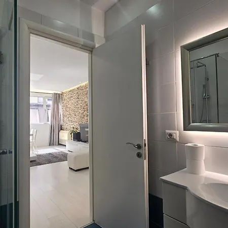 Tam Serviced 2bdr Center No6 * Tirana
