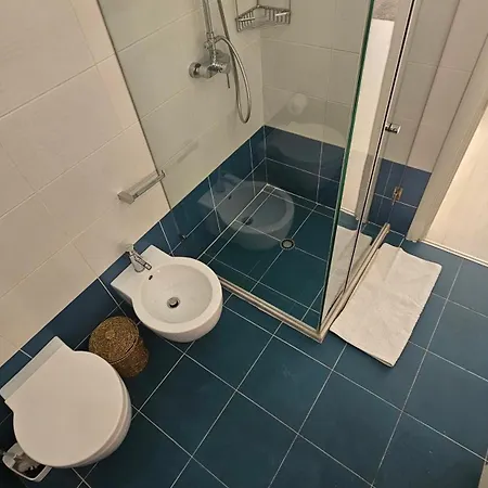 Tam Serviced 2bdr Center No6 Appartement