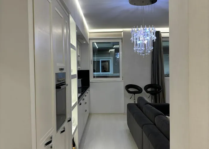 Apartament Tam Serviced 2bdr Center No6 *