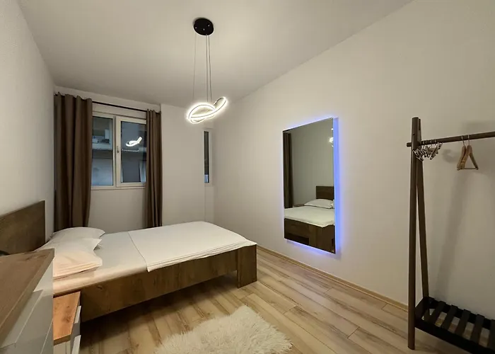Apartament Tam Serviced 2bdr Center No6 *