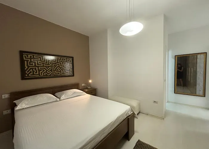 Apartman Tam Serviced 2bdr Center No6